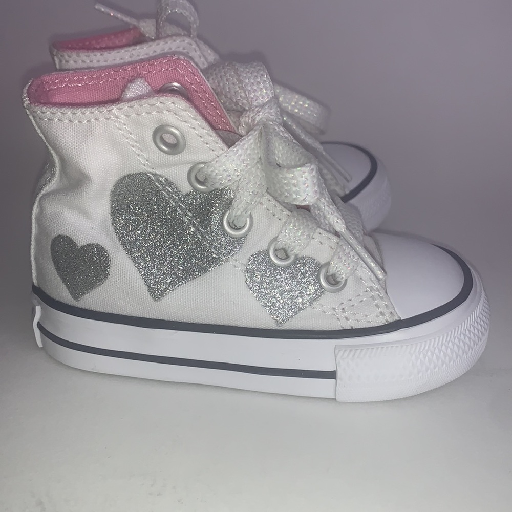 CONVERSE INFANT HI TOO SILVER HEART SNEAKERS